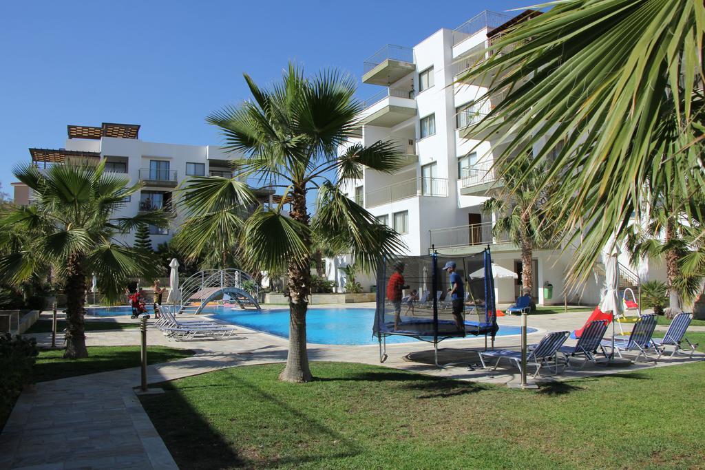 Danaos Pool View Διαμέρισμα Πάφος Εξωτερικό φωτογραφία